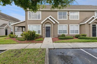 9141 Lee Vista Blvd, Unit 307 in Orlando, FL - Building Photo