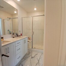 2430 Cascalote Lp in San Diego, CA - Building Photo - Building Photo