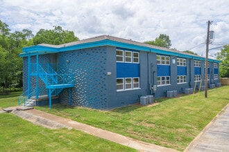 The Canvas in Nashville, TN - Building Photo - Building Photo