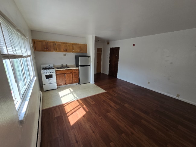 property at 6166 S Packard Ave