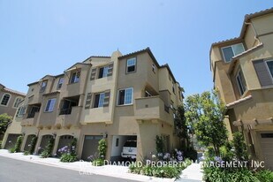 2506 Antlers Way in San Marcos, CA - Building Photo