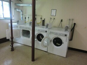 10 Chester St in Cambridge, MA - Foto de edificio - Building Photo