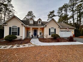 4 Lake Ct in Pinehurst, NC - Building Photo