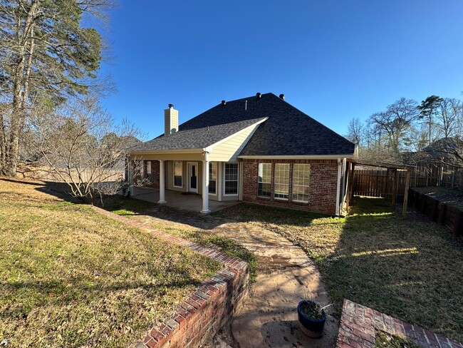 property at 317 Dogwood S Ln