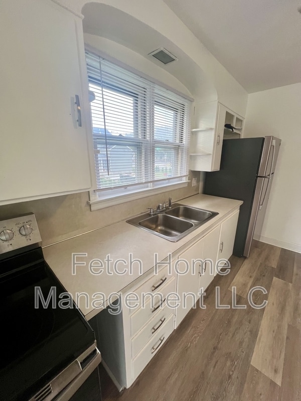 2861 Horseshoe Pike in Campbelltown, PA - Building Photo - Building Photo