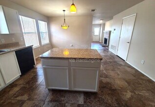 2736 Murphy Dr in Lancaster, TX - Building Photo - Building Photo