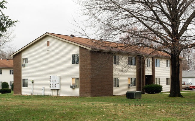 Building B in Ravenswood, WV - Building Photo - Building Photo