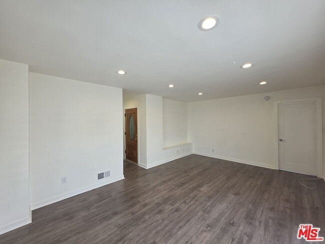 property at 1635 S Beverly Glen Blvd