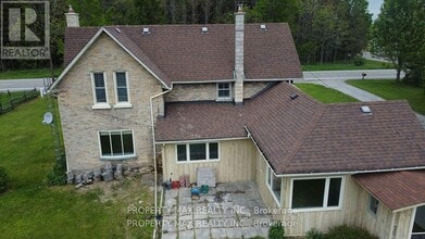 5363 Davis Dr in Whitchurch-Stouffville, ON - Building Photo - Building Photo