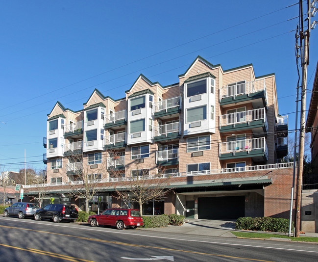 Pickering Place in Seattle, WA - Foto de edificio - Building Photo