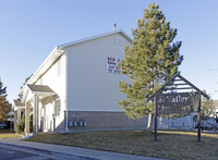 Valley Meadows in Tooele, UT - Foto de edificio - Building Photo