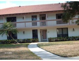 602 Brackenwood Cove in Palm Beach Gardens, FL - Building Photo