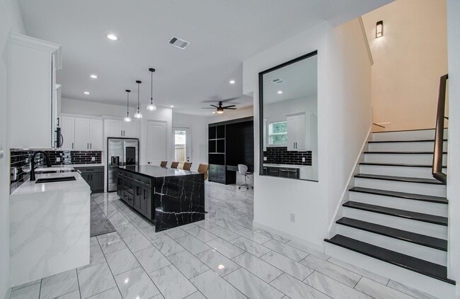 property at 5905 Crest Ct