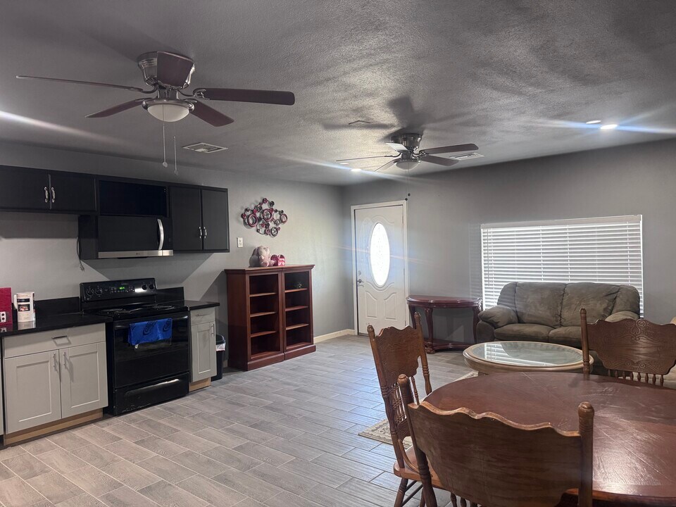 2841 E Campbell Ave in Phoenix, AZ - Building Photo