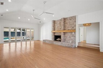 7605 Queens Garden Dr in Dallas, TX - Building Photo - Building Photo
