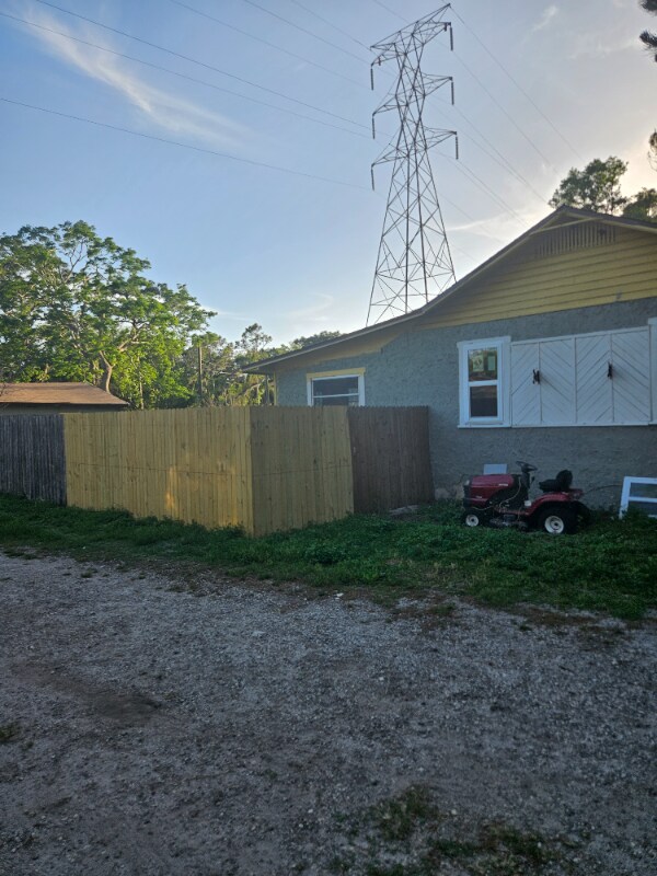 property at 5840 Whippoorwill Dr