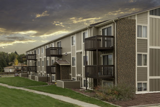 Sunridge in Casper, WY - Foto de edificio - Building Photo