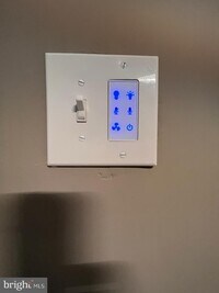 1813 N Warwick Ave photo'