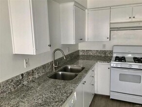 1241 E Bastanchury Rd in Fullerton, CA - Building Photo - Building Photo