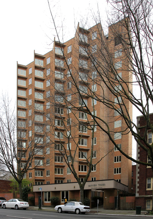 BAYVIEW TOWER in Seattle, WA - Building Photo