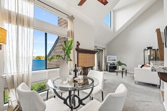 86 Pelican Ln in Redwood City, CA - Building Photo - Building Photo