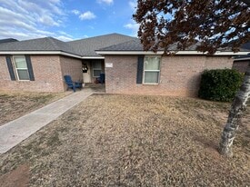 532 N Brentwood Ave in Lubbock, TX - Building Photo
