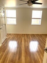 1821 E Passyunk Ave, Unit 2nd Floor in Philadelphia, PA - Foto de edificio - Building Photo