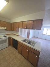 1102 E Carolina Ave in Fruita, CO - Building Photo - Building Photo