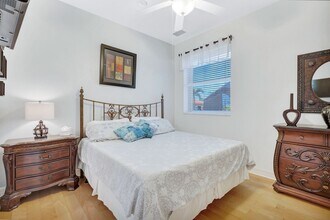 2730 NW 42nd Pl in Cape Coral, FL - Building Photo - Building Photo