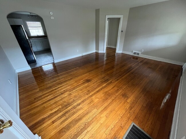 3406 Cutshaw Ave in Richmond, VA - Building Photo - Building Photo