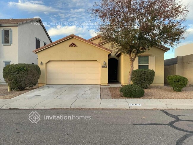 property at 4962 E Alamo St