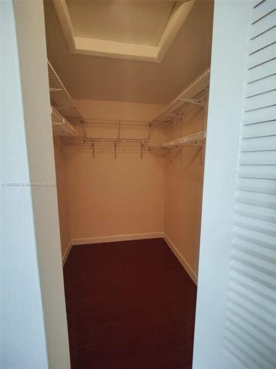 786 NW 103rd Terrace in Pembroke Pines, FL - Building Photo