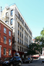 32-34 Jones St in New York, NY - Building Photo - Building Photo