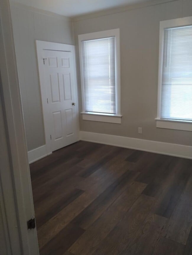 2655 Jackson St in Dubuque, IA - Building Photo - Building Photo