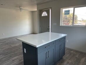 13108 S Catalina Ave in Gardena, CA - Building Photo - Building Photo