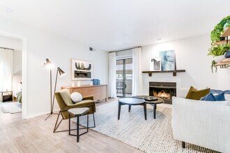 Dylan Apartments in Kansas City, KS - Building Photo - Building Photo
