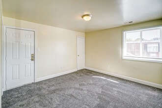 2104 Phaup St in Richmond, VA - Building Photo - Building Photo