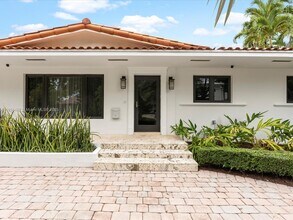13205 Arch Creek Terrace in North Miami, FL - Building Photo - Building Photo