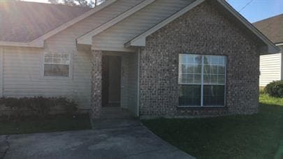 property at 629 S Barnett Springs St