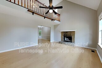 5017 Trailwater Dr in Nashville, TN - Building Photo - Building Photo