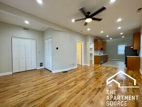 3606 W Cortland St, Unit 2r in Chicago, IL - Building Photo - Building Photo