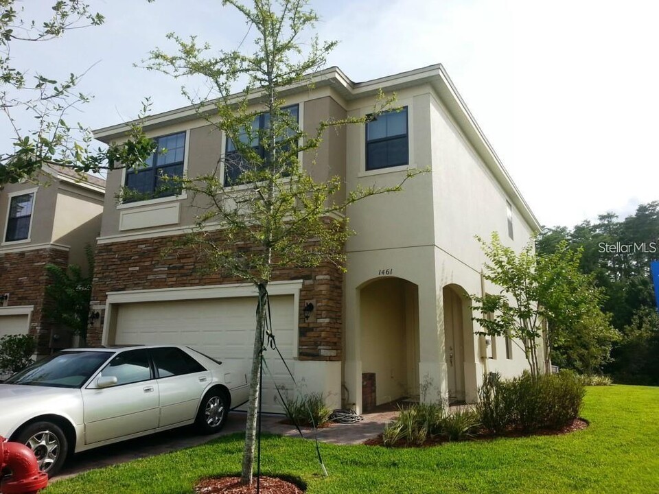 1461 Portofino Meadows Blvd in Orlando, FL - Building Photo