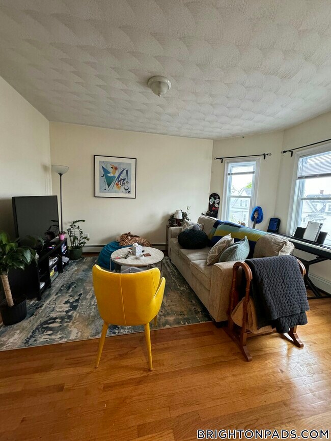 40 Litchfield St in Boston, MA - Building Photo - Building Photo