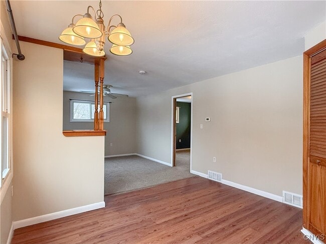 property at 2653 W Seneca Turnpike