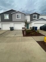 133 Wonderland Trail Ln in Merced, CA - Building Photo