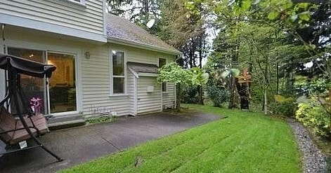 11210 Slater Ave NE in Kirkland, WA - Building Photo - Building Photo