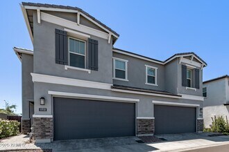 17118 N 50th Way in Scottsdale, AZ - Building Photo - Building Photo