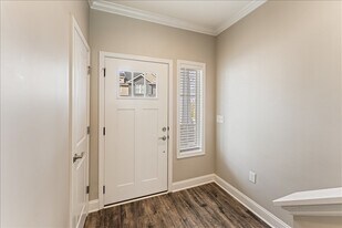 420 Flt Rdg Wy in Knoxville, TN - Building Photo