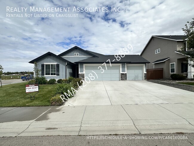 property at 7086 W Spur St