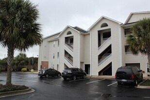 633 Spencer-Farlow Dr in Carolina Beach, NC - Building Photo